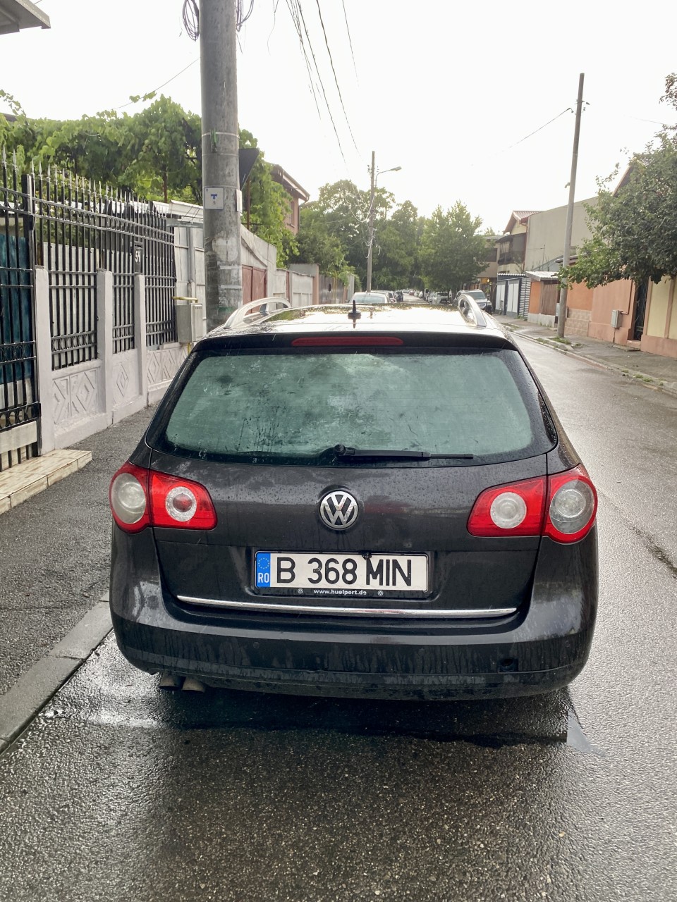 Dezmembrez Passat B6 Break 2.0
