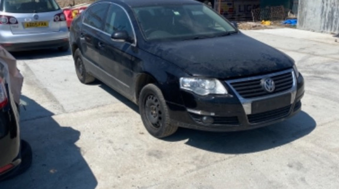 Dezmembrez passat b6