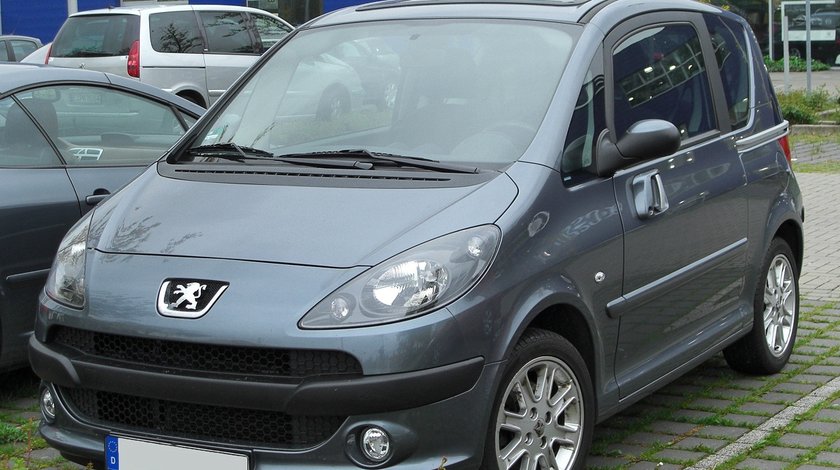 Dezmembrez Peugeot 1007, 2006