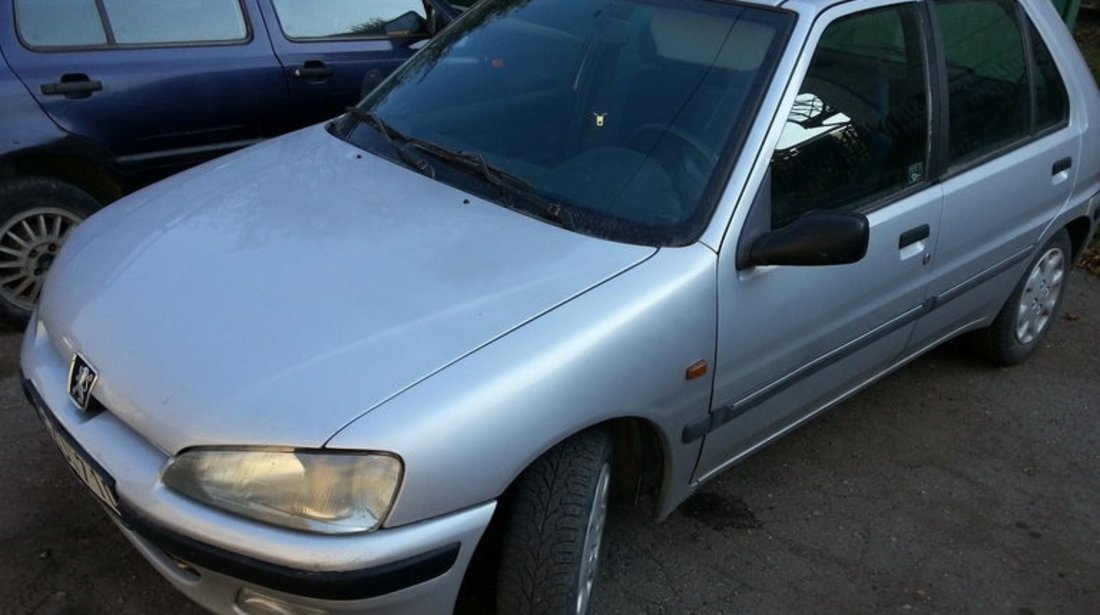 Dezmembrez Peugeot 106 1.4i, an fabricatie 1999