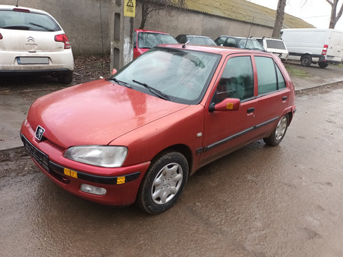 Dezmembrez Peugeot 106 Mk 2 (1) 1996 - 2003 1.1 I HFX (TU1JP) ( CP: 60, KW: 44, CCM: 1124 ) Benzina