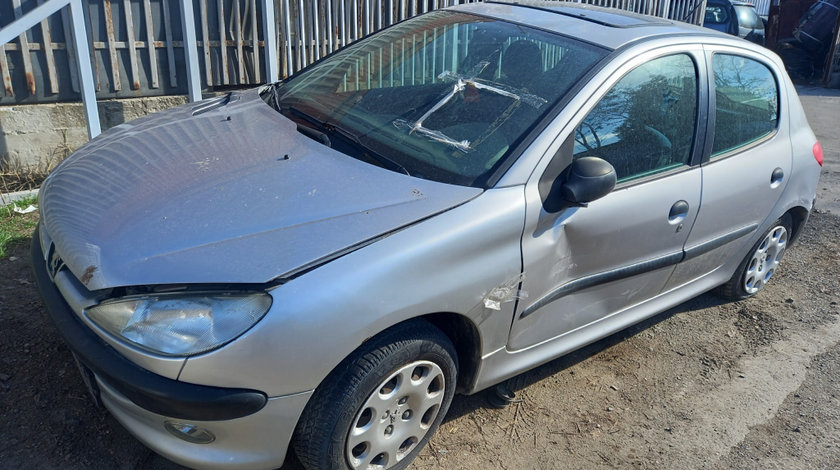 Dezmembrez Peugeot 206 1998 - Prezent 1.1 HFX (TU1JP) ( CP: 60, KW: 44, CCM: 1124 ) Benzina