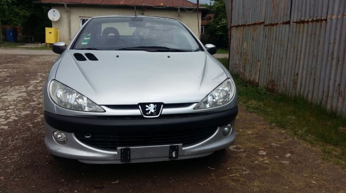 Dezmembrez Peugeot 206 CC