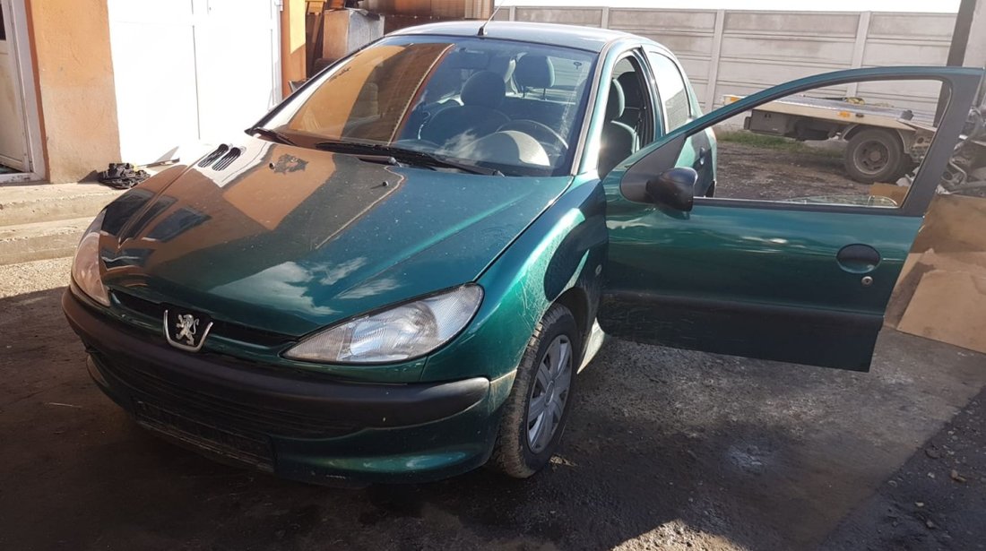 dezmembrez peugeot 206 motor 1.9 disel