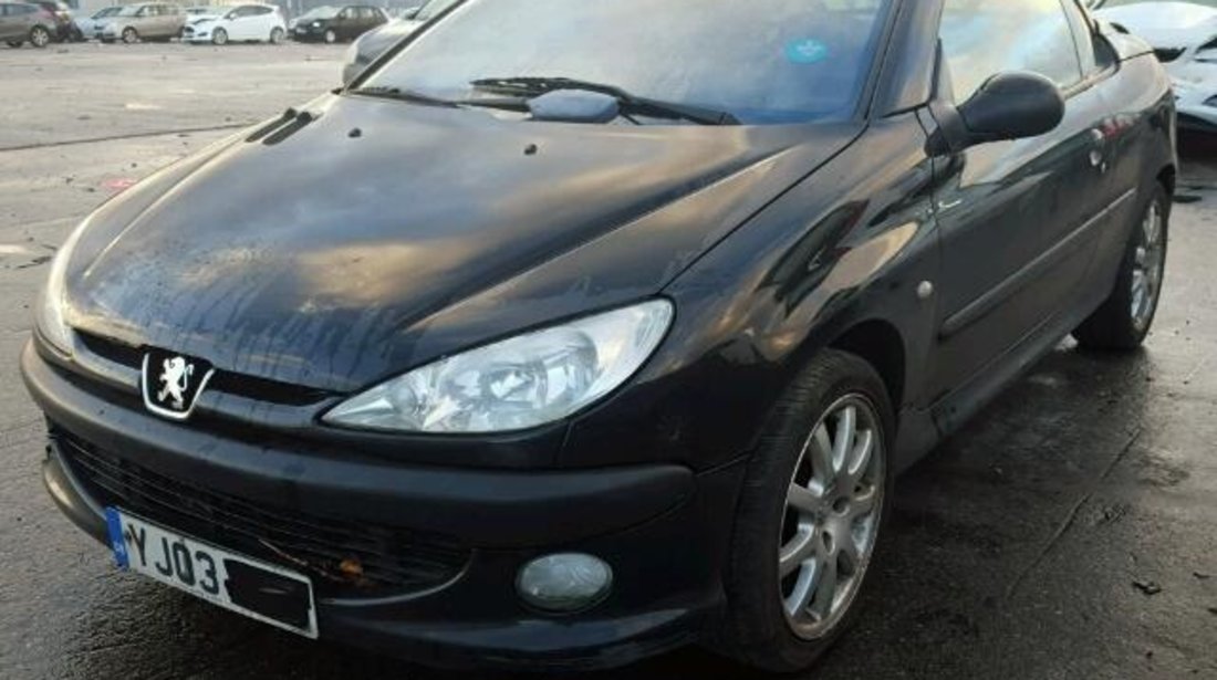 Dezmembrez Peugeot 206cc 2.0benzina