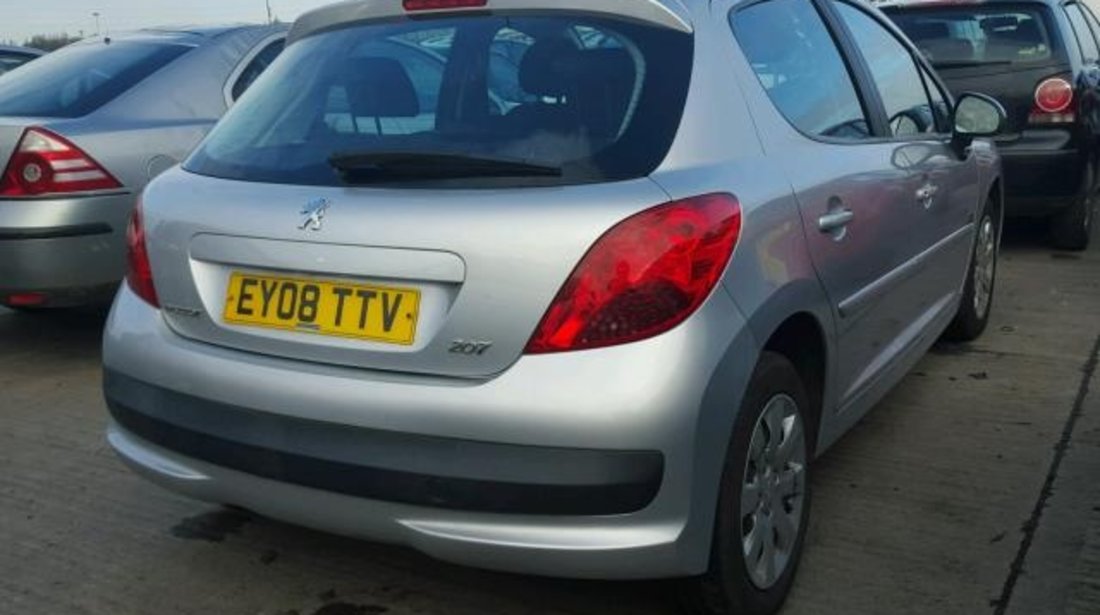 Dezmembrez Peugeot 207, 1.4b 2008