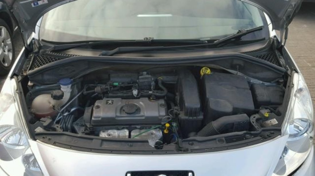 Dezmembrez Peugeot 207, 1.4b 2008