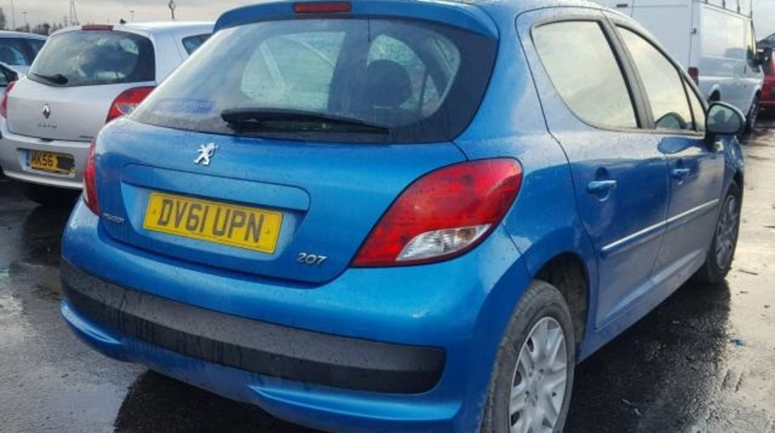 Dezmembrez Peugeot 207 1.4b 2012