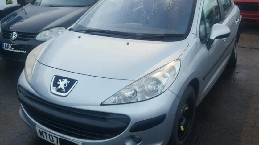 Dezmembrez Peugeot 207 1.6hdi