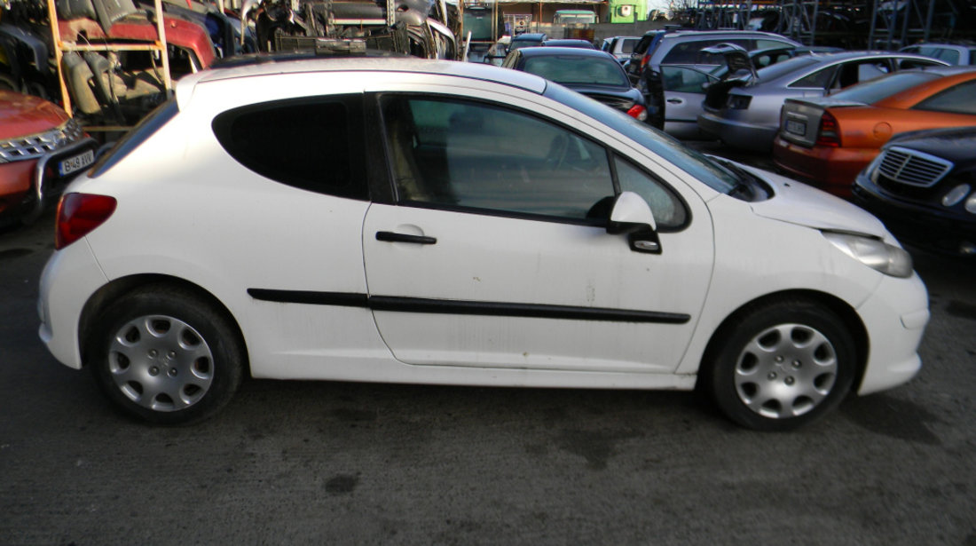 Dezmembrez Peugeot 207 2006 - Prezent 1.4 HDi 8HZ (DV4TD) ( CP: 68, KW: 50, CCM: 1398 ) Motorina