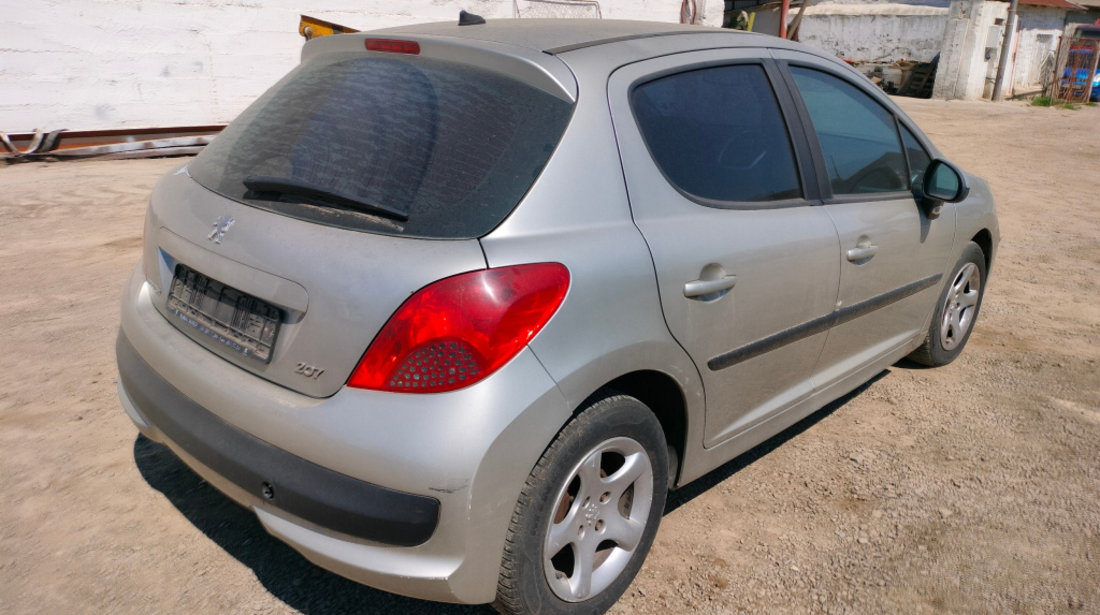 Dezmembrez Peugeot 207 2006 - Prezent 1.4 HDi 8HZ (DV4TD) ( CP: 68, KW: 50, CCM: 1398 ) Motorina