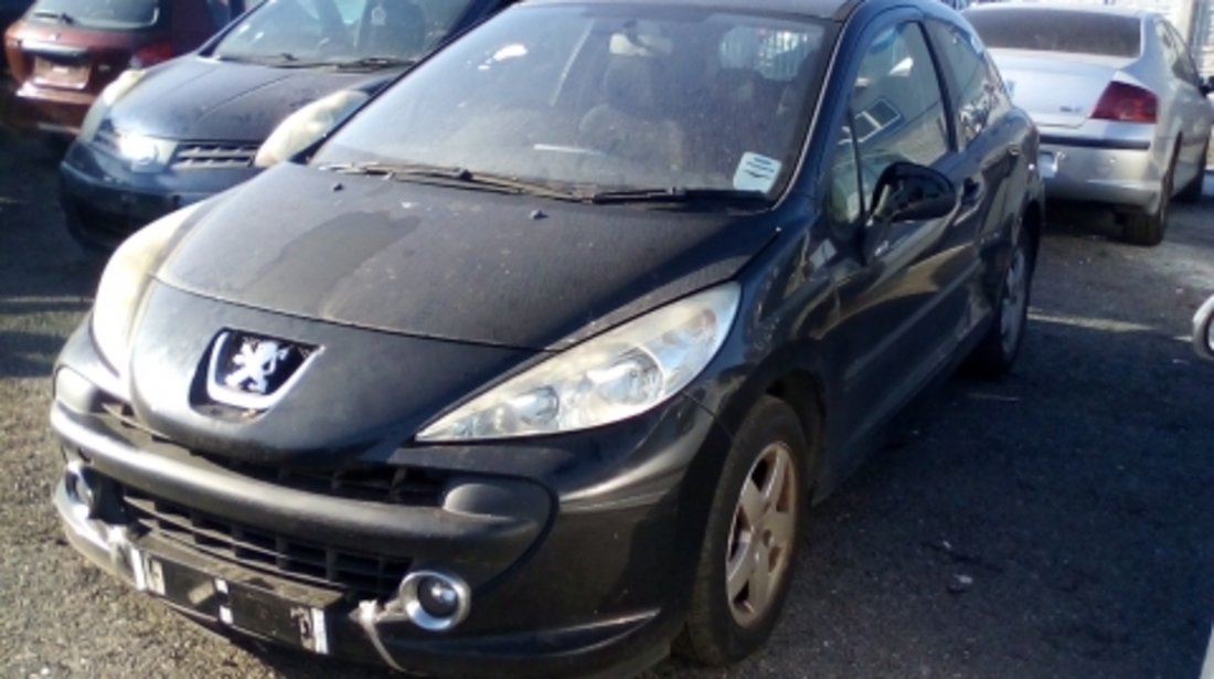 Dezmembrez Peugeot  207 ,an 2006