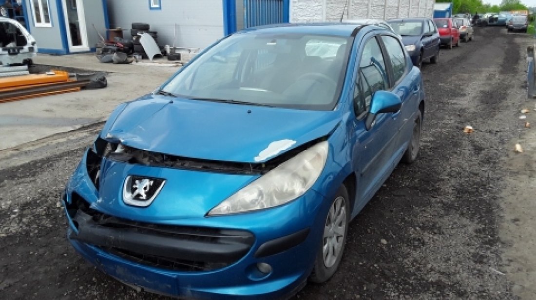 Dezmembrez Peugeot 207, an 2008, motorizare 1.4 HDI