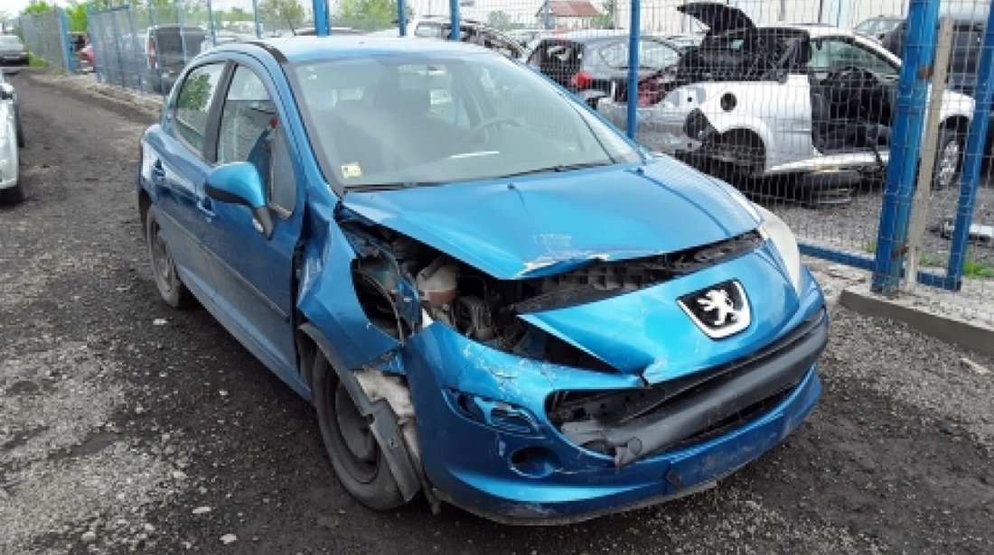 Dezmembrez Peugeot 207, an 2008, motorizare 1.4 HDI