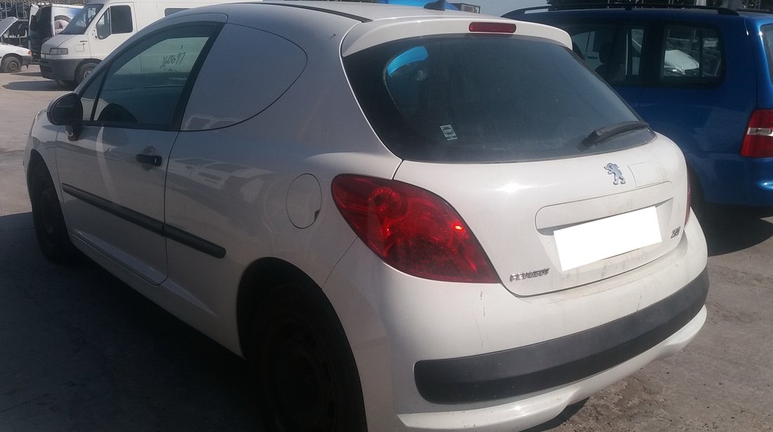 Dezmembrez Peugeot 207 an fabr. 2008, 1.4HDi