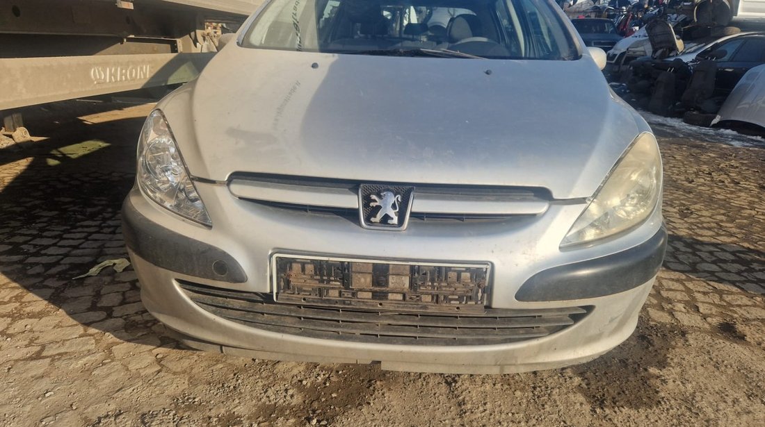 Dezmembrez Peugeot 307 1.4 Hdi 8HZ 50kW 68CP Euro 3 an 2002