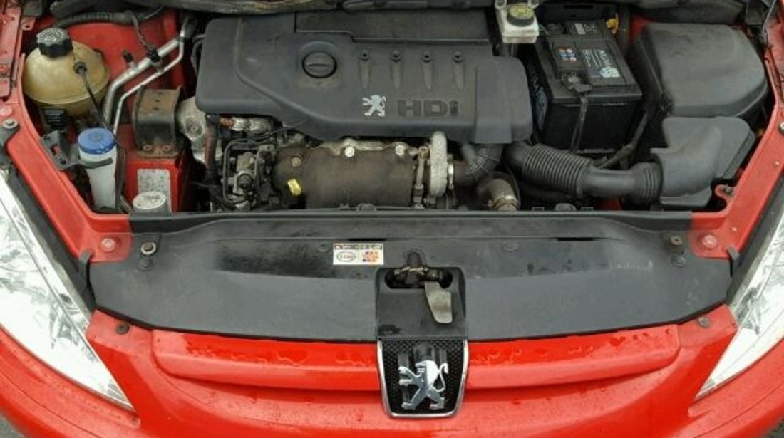 Dezmembrez Peugeot 307 1.4hdi 2003