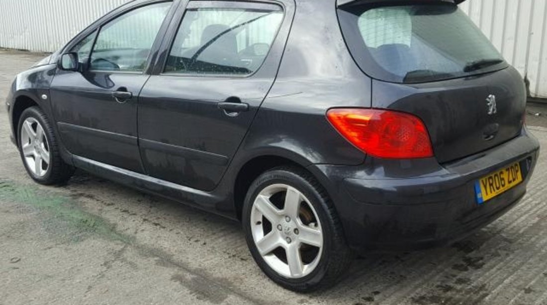 Dezmembrez Peugeot 307, 1.6b 2006