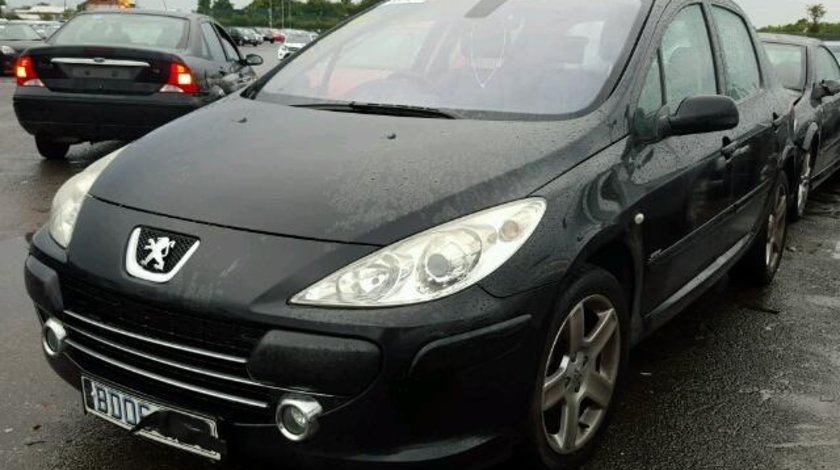 Dezmembrez Peugeot 307 1.6hdi