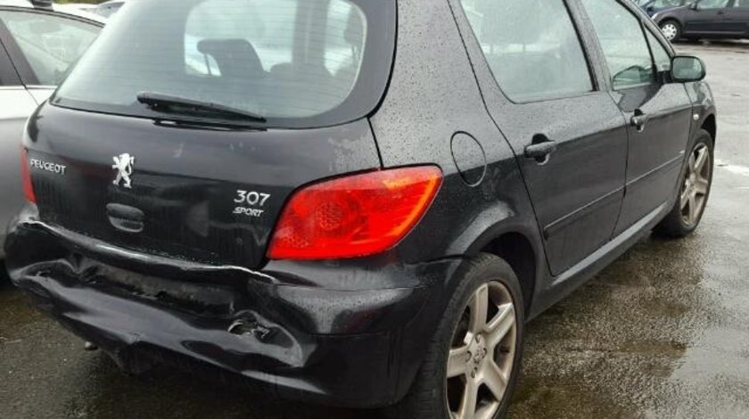 Dezmembrez Peugeot 307 1.6hdi