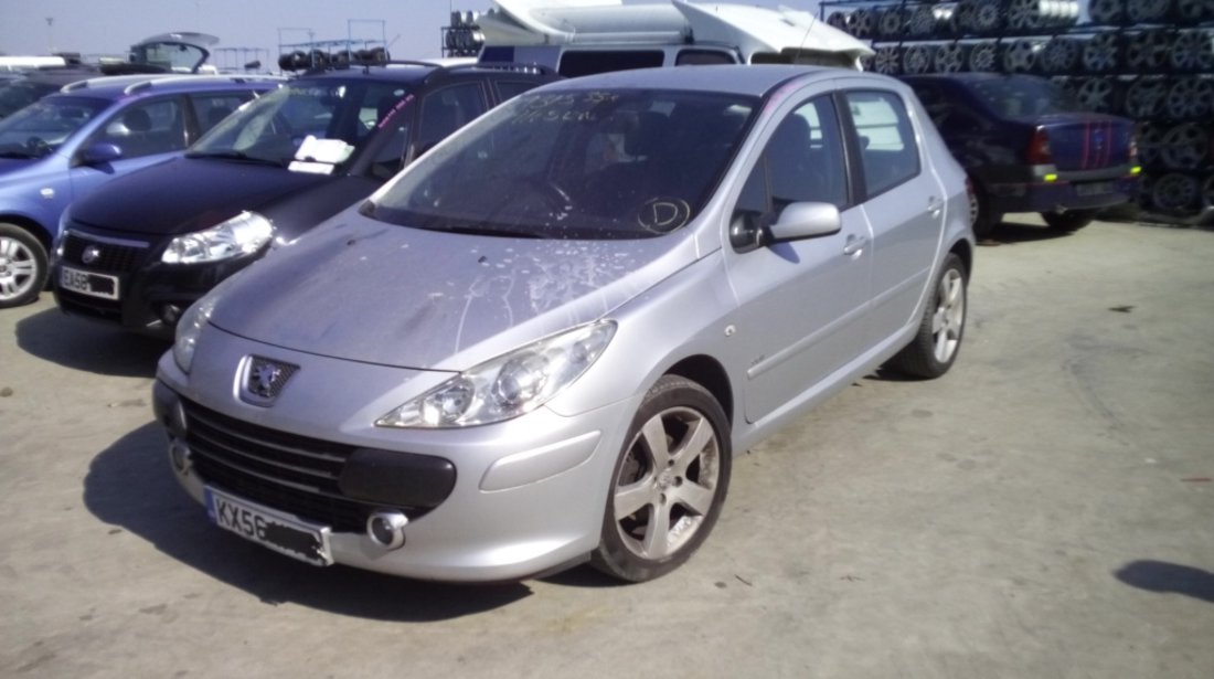 Dezmembrez Peugeot 307, an 2006