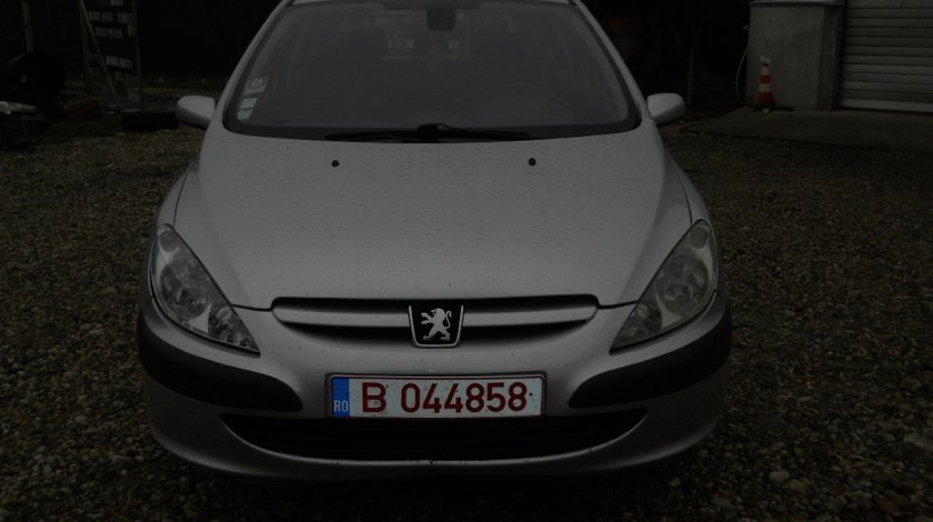 Dezmembrez Peugeot 307 Coupe 2 0 Hdi Rhy Injectie Siemens