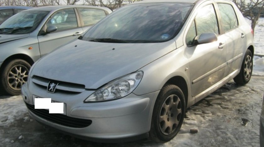 Dezmembrez Peugeot 307 din 2003, 1.4b,