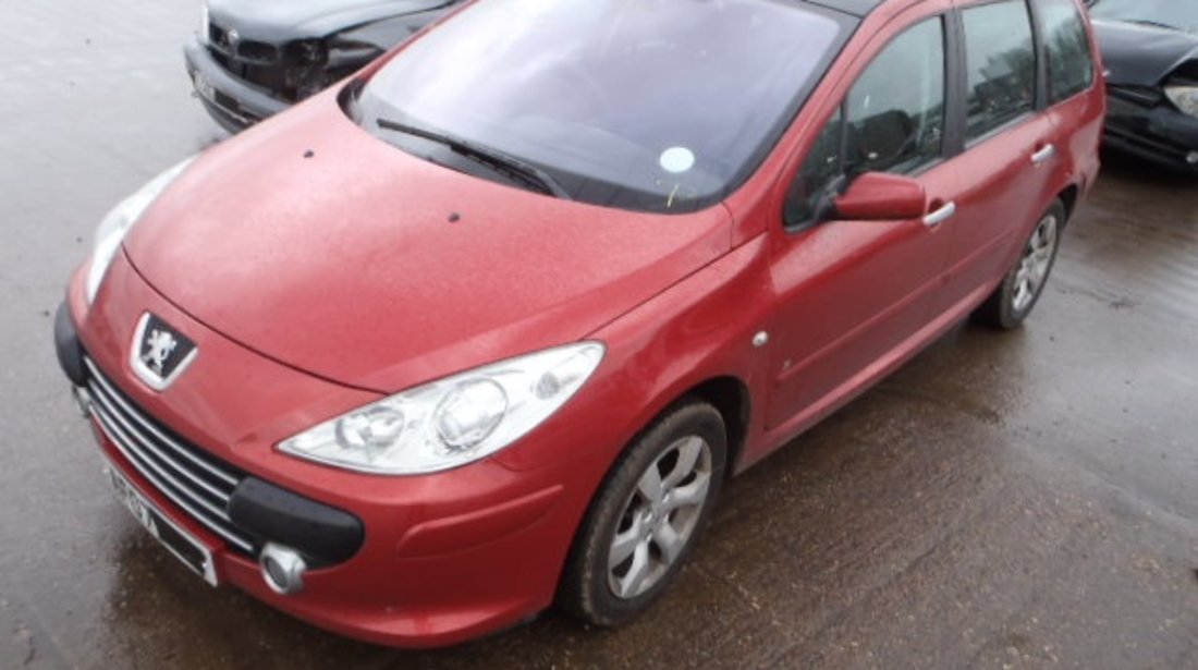 Dezmembrez Peugeot 307 SW, 1.6hdi, orice piesa!