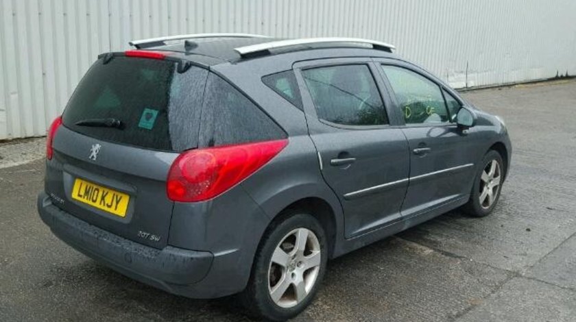 Dezmembrez Peugeot 307 sw 1.6hdi