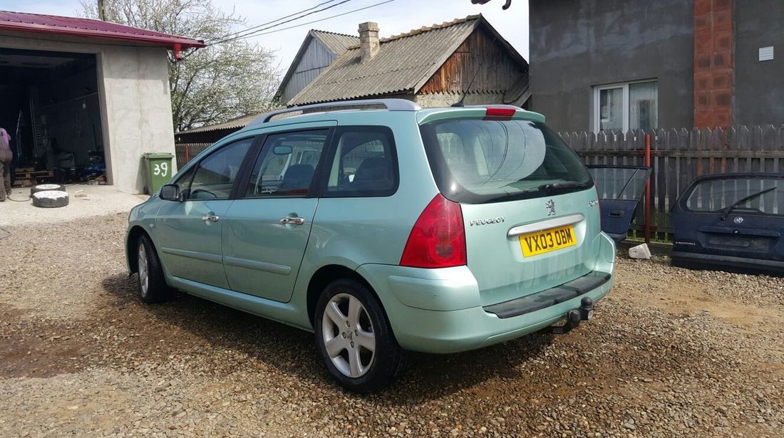 Dezmembrez Peugeot 307 SW 2.0 HDI 110 CP RHS an 2003