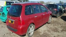 Dezmembrez Peugeot 307 SW, 2.0hdi