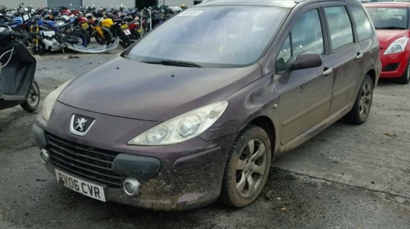 Dezmembrez Peugeot 307sw, 1.6hdi