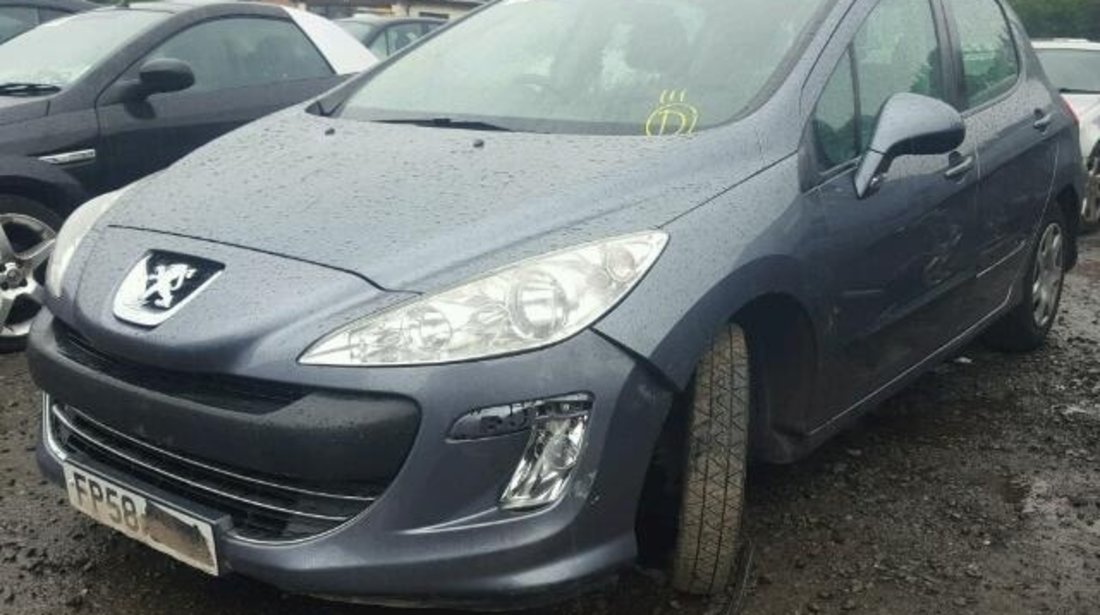 Dezmembrez Peugeot 308 2009 1.6benz