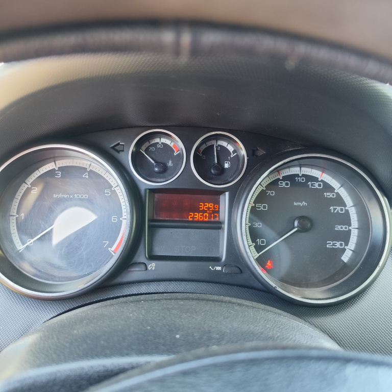 Dezmembrez Peugeot 308 (4A, 4C) 2007 - 2013 1.4 16V EP3( CP: 95, KW: 70, CCM: 1397 ) Benzina
