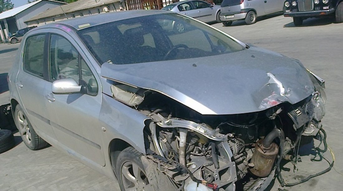 Dezmembrez Peugeot 3C9HY 307, an 2005