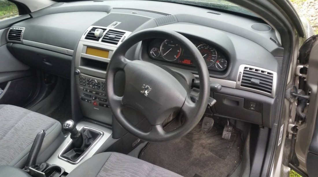 Dezmembrez peugeot 407 1.6 hdi 109 cai 9hz