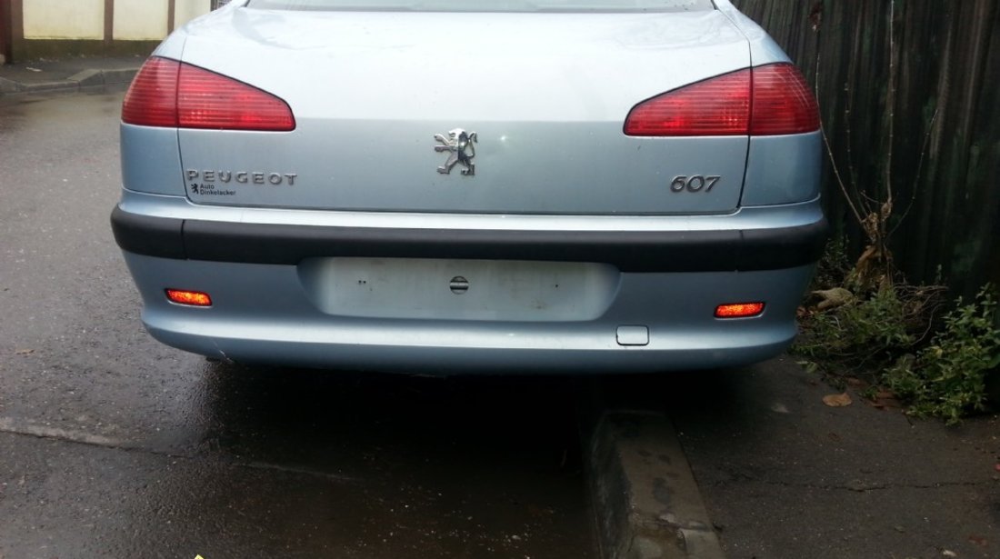 Dezmembrez Peugeot 607 2 2HDI