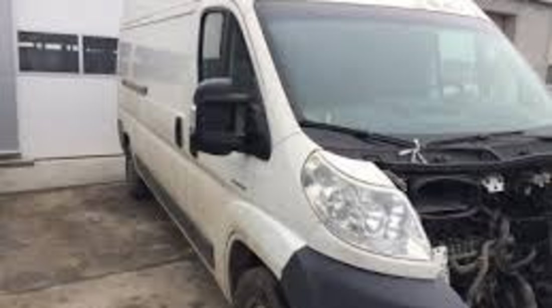 Dezmembrez Peugeot Boxer 2009