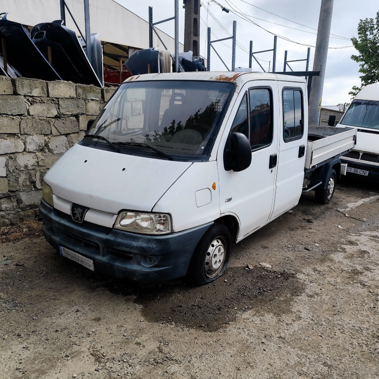Dezmembrez Peugeot Boxer (244) 2002 - 2006 2.2 HDi 4HY (DW12UTED)( CP: 101, KW: 74, CCM: 2179 ) Motorina