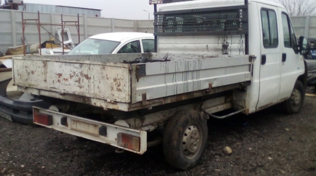 Dezmembrez Peugeot Boxer, an 2006, motorizare 2.2 HDI