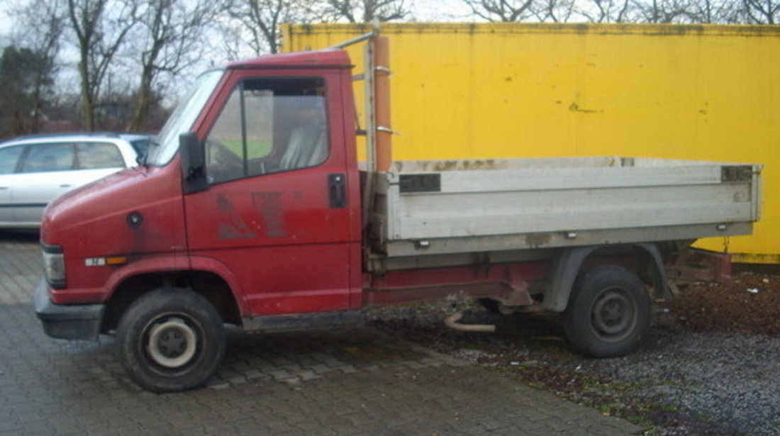 Dezmembrez Peugeot J5 an fabr. 1993, 2.5D