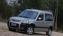 Dezmembrez Peugeot Partner 1 6 Hdi 9hx 27000 Km Di...