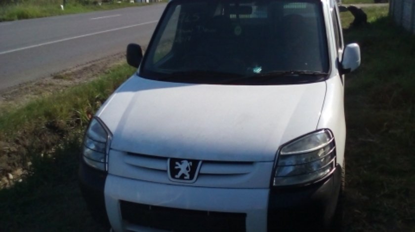 Dezmembrez Peugeot Partner ,an 2006