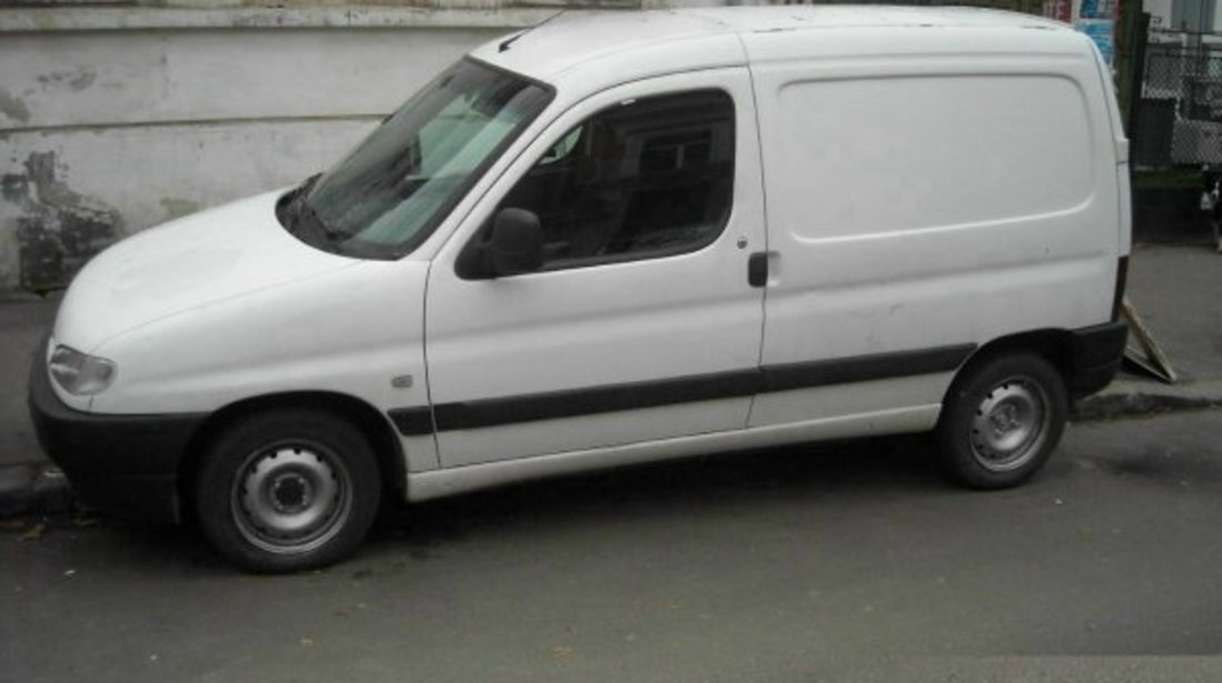 Dezmembrez Peugeot Partner an fabr.1998 1.9D