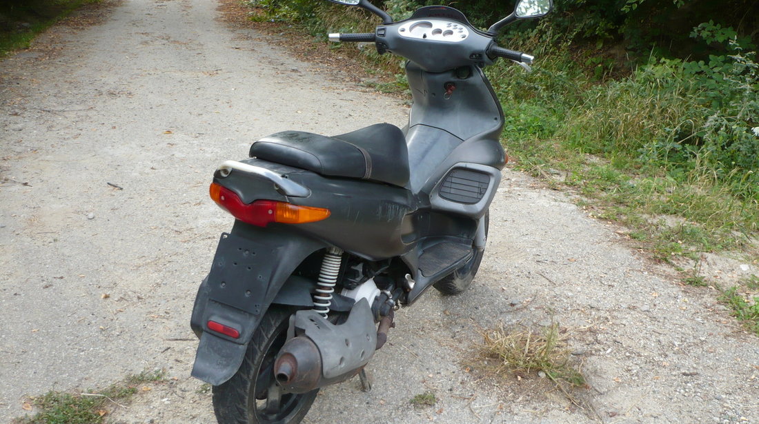 Dezmembrez Piaggio Gilera Runner 125 4 T acte Grecia