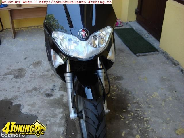 Dezmembrez Piaggio Gillera Runner Sp Dupa 2006 49 cm injecti