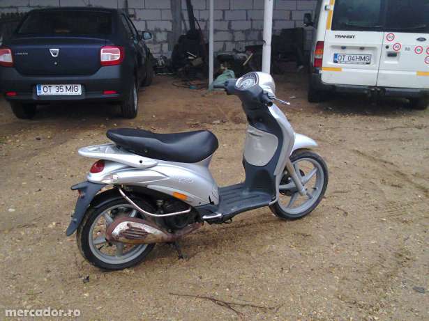 Dezmembrez Piaggio Liberty 200cm  4 T fara Cip
