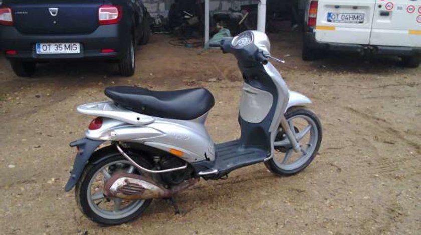 Dezmembrez Piaggio Liberty 200cm 4 T fara Cip