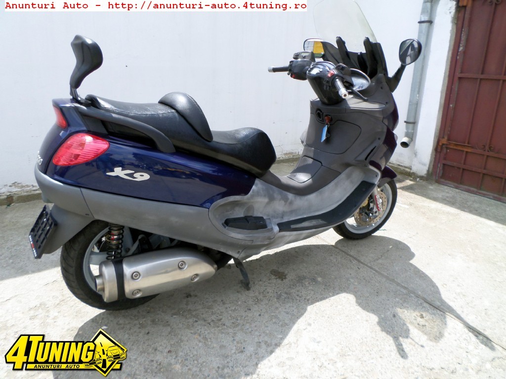 Dezmembrez piaggio x9 500 cm 4 t motor piaggio injectie
