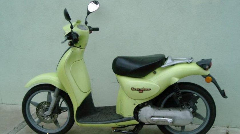 Dezmembrez,Piese Aprilia Scarabeo 49 cm 4 Timpi Motor Minarelli